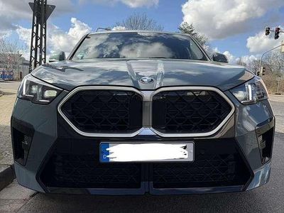 Gebraucht BMW X2 M Sport 156 PS (114 kW) 2024 Grün SUV