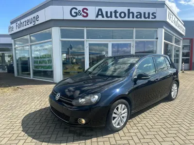 Gebraucht VW Golf VI Style 122 PS (89 kW) 2011 Blau Kleinwagen