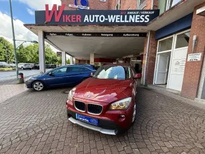 Gebraucht BMW X1 Shadowline 177 PS (130 kW) 2012 Rot SUV
