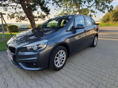 BMW 216