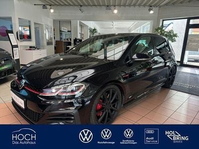 Deep black perleffekt Gebraucht 2019 VW Golf VII GTI Limousine | 24.900 € (Fairer Preis)