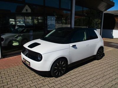 Honda e