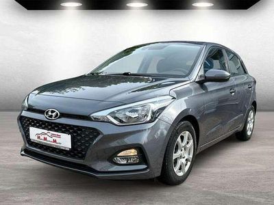 Gebraucht Hyundai i20 101 PS (74 kW) 2019 Grau Kleinwagen