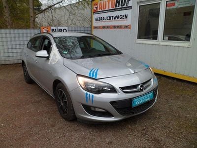 Gebraucht Opel Astra Edition 165 PS (121 kW) 2015 Silber Kombi