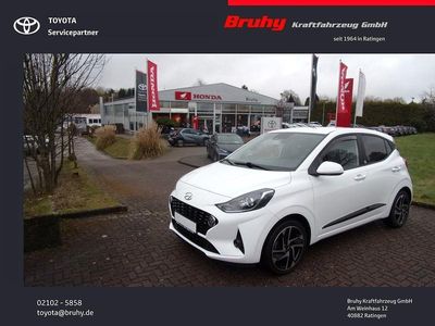 Gebraucht Hyundai i10 Edition 30+ 67 PS (49 kW) 2021 Weiß Kleinwagen