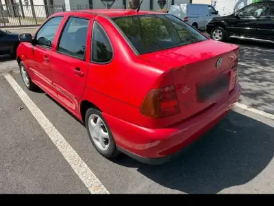 Gebraucht VW Polo Classicline 60 PS (44 kW) 1996 Rot Limousine