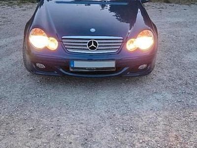 Blau Gebraucht 2005 Mercedes C230 Sport Edition Coupé | 4.000 € (Fairer Preis)