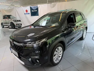 Gebraucht Suzuki SX4 S-Cross 120 PS (88 kW) 2023 Schwarz SUV