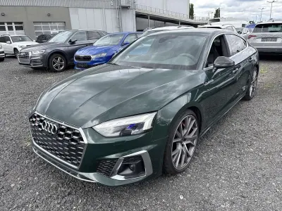 Gebraucht Audi S5 Sportback Sport 341 PS (250 kW) 2022 Goodwoodgruen perl. audi exclu Kleinwagen