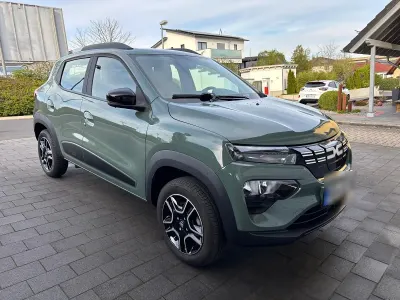 Gebraucht Dacia Spring 33 kW (45 PS) 2023 Grün Kleinwagen