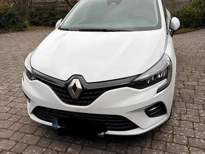 Occasion Renault Clio V 91 PK (66 kW) 2021 Wit Hatchback