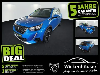 Gebraucht Peugeot 2008 Allure 131 PS (96 kW) 2020 Blau/typ aussenverkleidung met SUV
