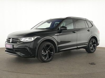 Gebraucht VW Tiguan Allspace R-line 245 PS (180 kW) 2022 Deep black SUV