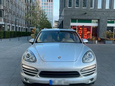 Gebraucht Porsche Cayenne 299 PS (219 kW) 2011 Silber SUV