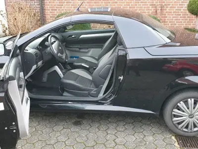 Gebraucht Opel Tigra 90 PS (66 kW) 2008 Schwarz Cabrio