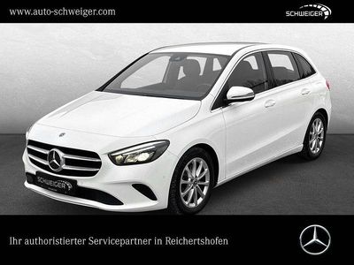 Gebraucht Mercedes B220 Progressive 190 PS (139 kW) 2019 Weiß Van / Kleinbus