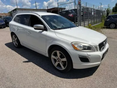 Gebraucht Volvo XC60 R-Design 163 PS (119 kW) 2012 Weiß SUV