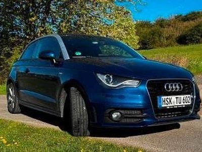 Usata Audi A1 Ambition 122 CV (89 kW) 2010 Blu Utilitaria