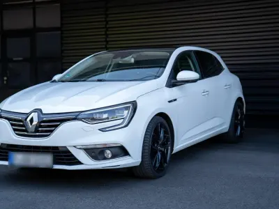 Gebraucht Renault Mégane Coupé 159 PS (116 kW) 2019 Weiß Coupé