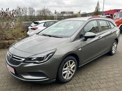 gebraucht Opel Astra Sports Tourer 1.6 CDTi Edition Navi PDC