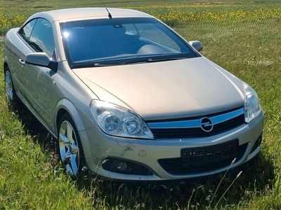 Gebraucht Opel Astra Cabriolet Cosmo 140 PS (102 kW) 2007 Grau Cabrio