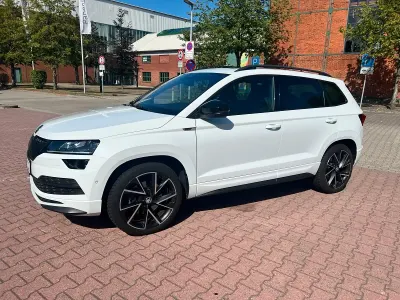 Gebraucht Skoda Karoq SportLine 150 PS (110 kW) 2022 Weiß SUV