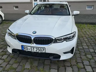 Gebraucht BMW 320 Luxury Line 184 PS (135 kW) 2020 Limousine