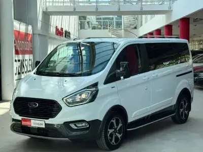 Usado Ford Tourneo Custom Active 140 HP (102 kW) 2021 Andere Van
