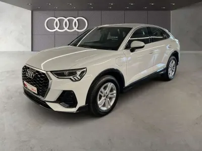 Gebraucht Audi Q3 245 PS (180 kW) 2023 Gletscherweiß metallic/gletsch SUV