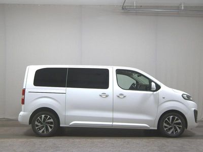 Second-hand Citroën Spacetourer Shine 179 CP (131 kW) 2021 Alb Monovolum
