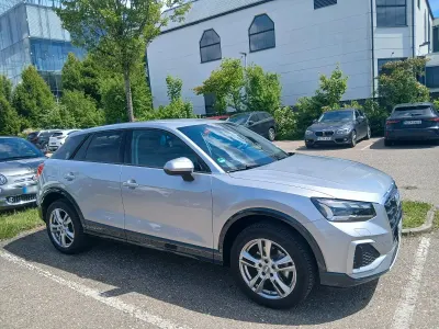 Gebraucht Audi Q2 150 PS (110 kW) 2024 Silber SUV