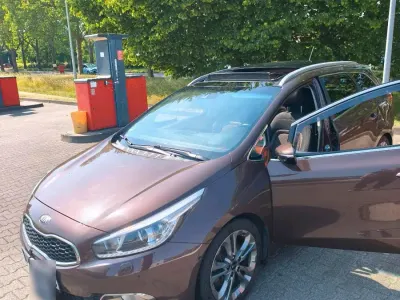Gebraucht Kia Ceed Platinum Edition 135 PS (99 kW) 2014 Kleinwagen