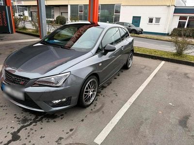 Grau Gebraucht 2016 Seat Ibiza CUPRA Kleinwagen | 9.499 € (Teuer)