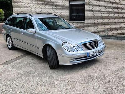 Mercedes E240