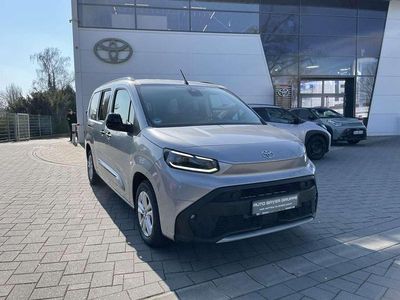 Gebraucht Toyota Proace Verso City 100 kW (136 PS) 2025 Bismutsilber Kombi