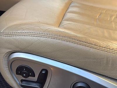 Schwarz Gebraucht 2008 Mercedes R320 Van / Kleinbus | 8.950 €