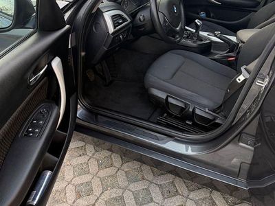 Gebraucht BMW 120 184 PS (135 kW) 2012 Grau Kleinwagen