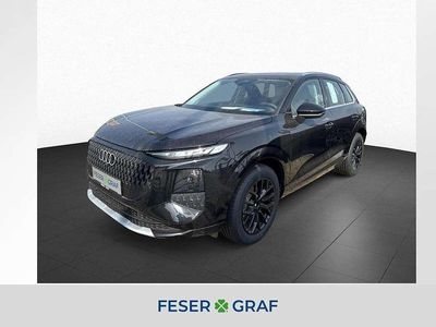 Neu Audi Q3 Advanced 150 PS (110 kW) 2025 Mythosschwarz metallic SUV