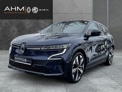 Blau Gebraucht 2022 Renault Megane E-Tech Techno Limousine | 21.850 € (Fairer Preis)