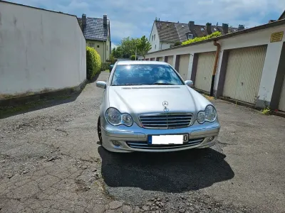 Second-hand Mercedes C220