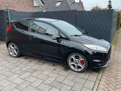 gebraucht Ford Fiesta 1,6 EcoBoost ST Leder-Sport-Paket