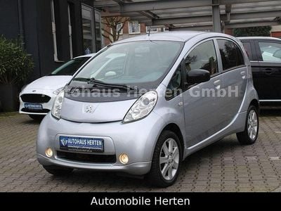 Gebraucht Peugeot iON Active 35 kW (48 PS) 2016 Lackierung grau cool silver/me Kleinwagen