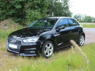Gebraucht Audi A1 Comfort 95 PS (69 kW) 2016 Schwarz Kleinwagen