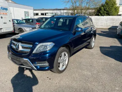 Gebraucht Mercedes GLK250 Sport 211 PS (155 kW) 2014 Blau SUV