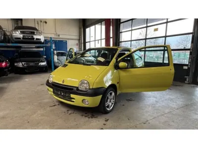 Gebraucht Renault Twingo Privilege 58 PS (42 kW) 2001 Gelb 306 Kleinwagen