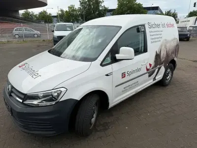 Gebraucht VW Caddy 102 PS (75 kW) 2019 Weiß Van / Kleinbus
