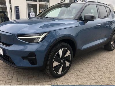 Second-hand Volvo EX40 Plus 175 kW (238 CP) 2025 Albastru SUV