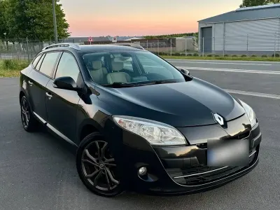 Gebraucht Renault Mégane III 160 PS (117 kW) 2010 Schwarz Limousine