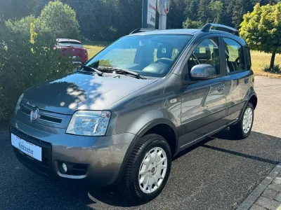 Gebraucht Fiat Panda 4x4 Classica 69 PS (50 kW) 2012 Grau Kleinwagen
