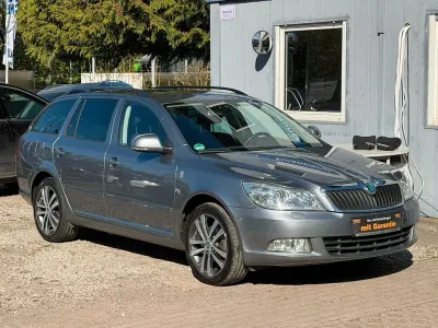 Brugt Skoda Octavia Family 122 HK (89 kW) 2012 Grå Stationcar